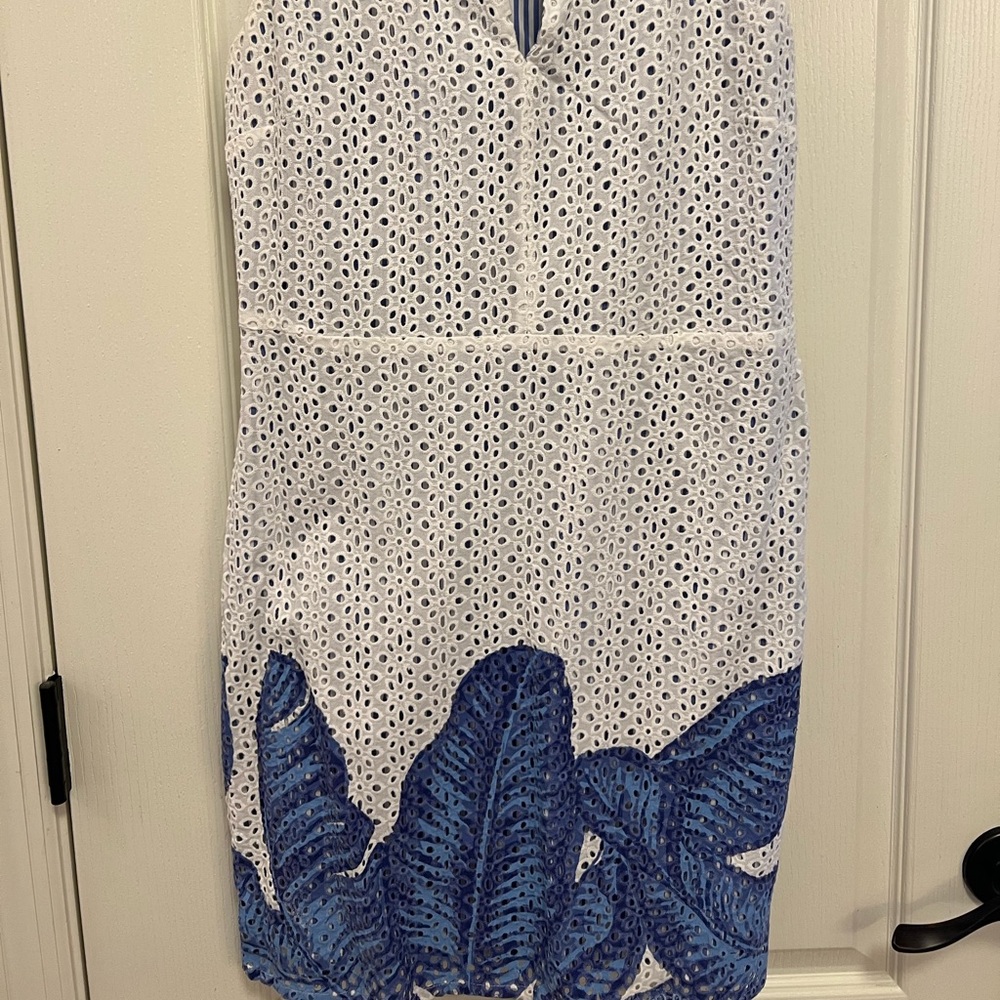 Vineyard Vines sz 2 eyelet sleeveless dress
